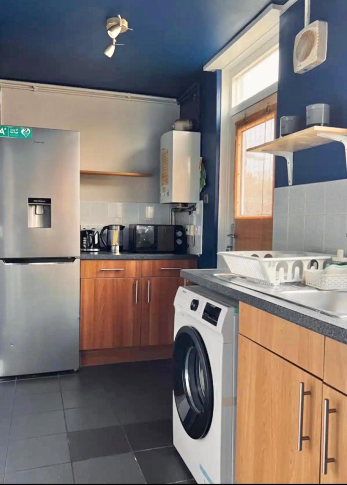 Entire 2 Bedroom House In Hackney Holiday home
